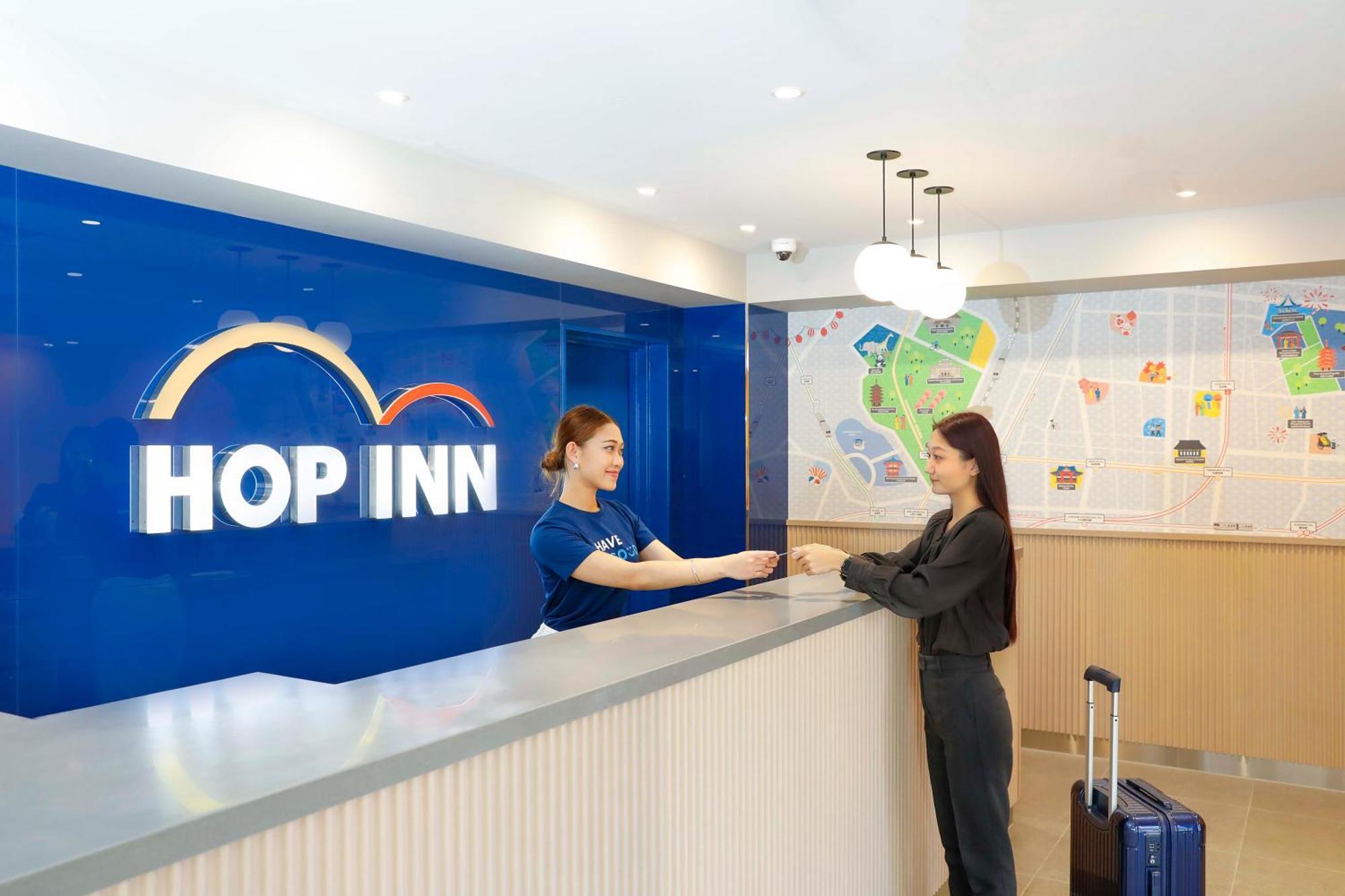 Hop Inn Tokyo Asakusa Buitenkant foto